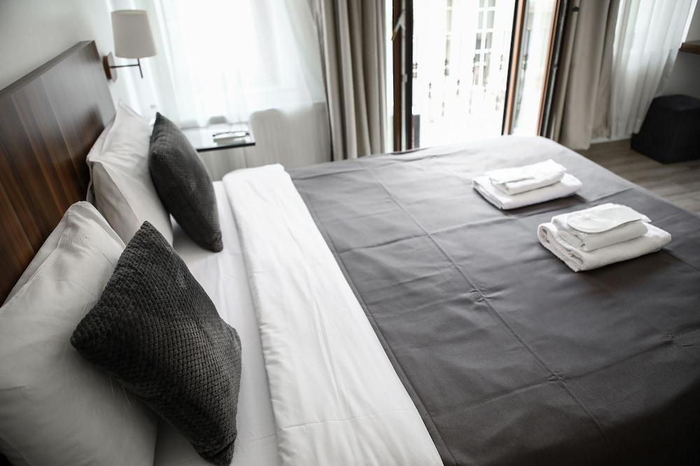 Alyon Suite Hotel Истанбул Екстериор снимка