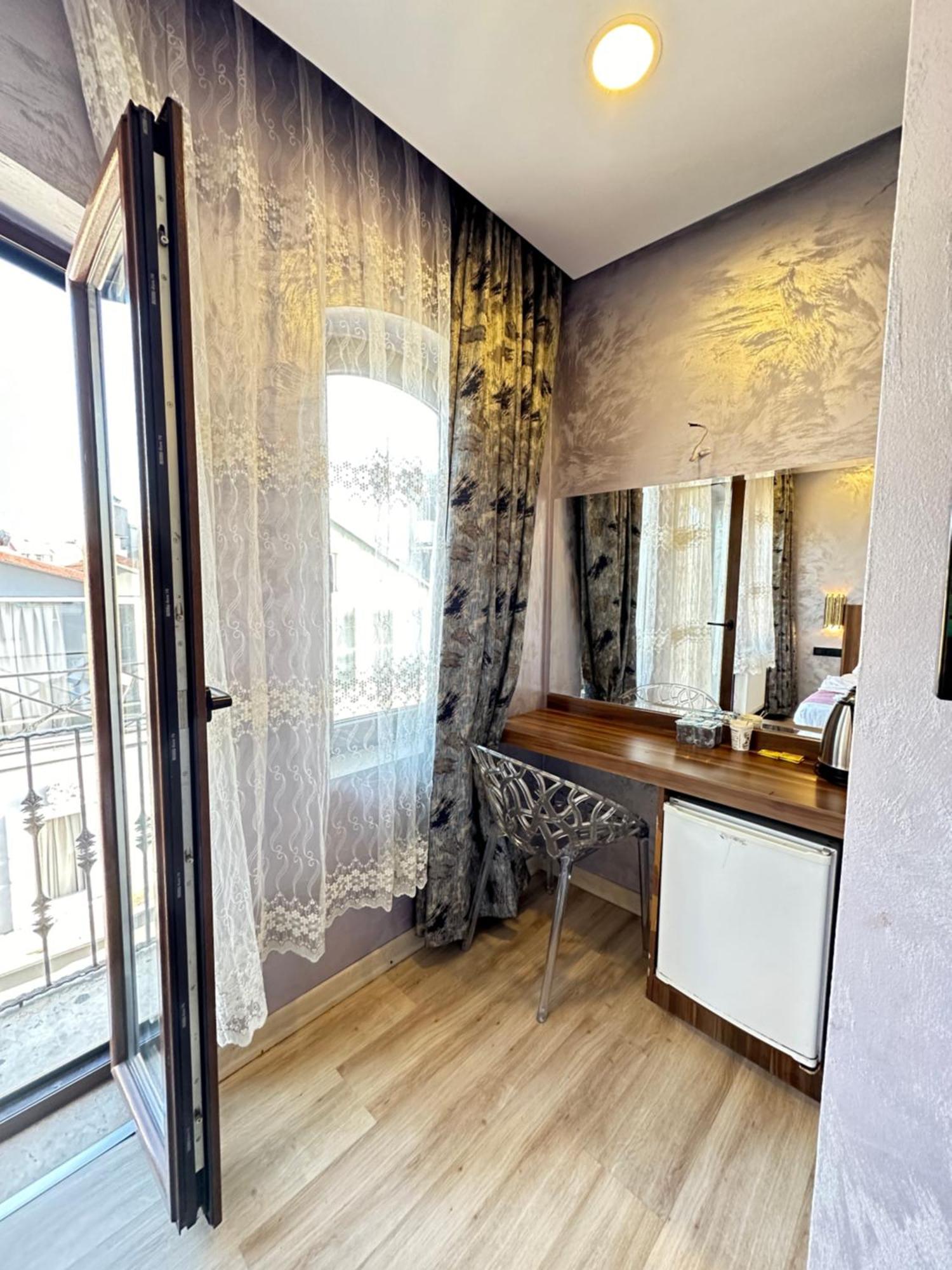 Alyon Suite Hotel Истанбул Екстериор снимка