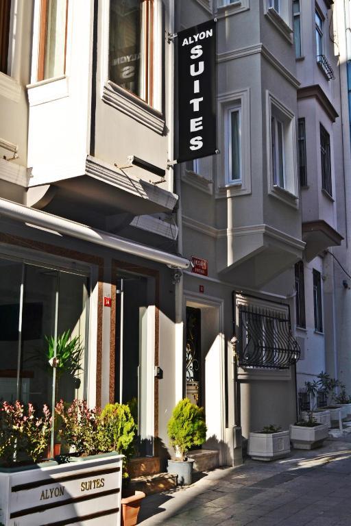 Alyon Suite Hotel Истанбул Екстериор снимка
